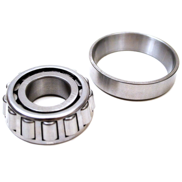 IAP Front Wheel Grease Cap (Right) For VW Bug, Ghia, Thing, T3 – 1966-1978 – 111405692B