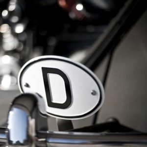 So. Cal. Classic VW Parts - “D” Sign with Stainless Steel Mounting Bracket for Rear Bumber, Fits 1950-1971 Bug and Ghia