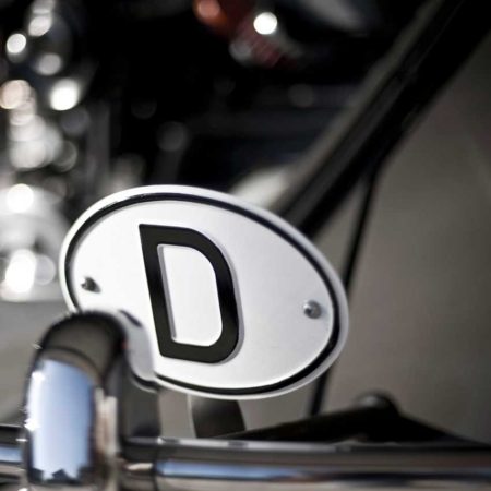 So. Cal. Classic VW Parts - “D” Sign with Stainless Steel Mounting Bracket for Rear Bumber, Fits 1950-1971 Bug and Ghia